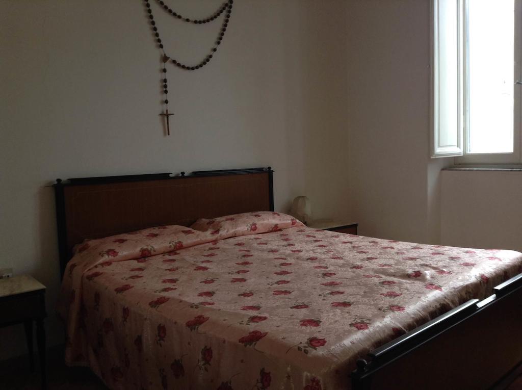 Villa Casa Sara Viareggio Zimmer foto